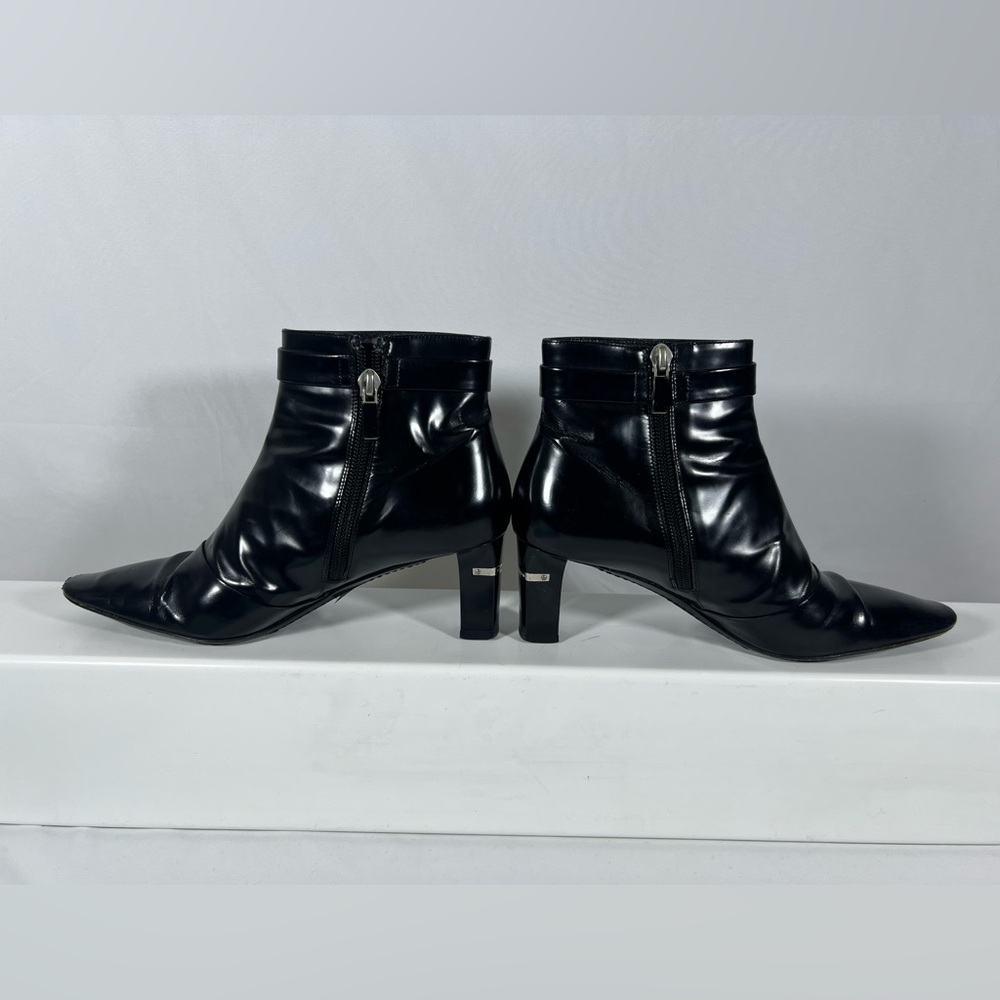 7017: Louis Vuitton Logo Heel Ankle Boots Black Leather Buckle 35.5 Italy - Picture 6 of 13